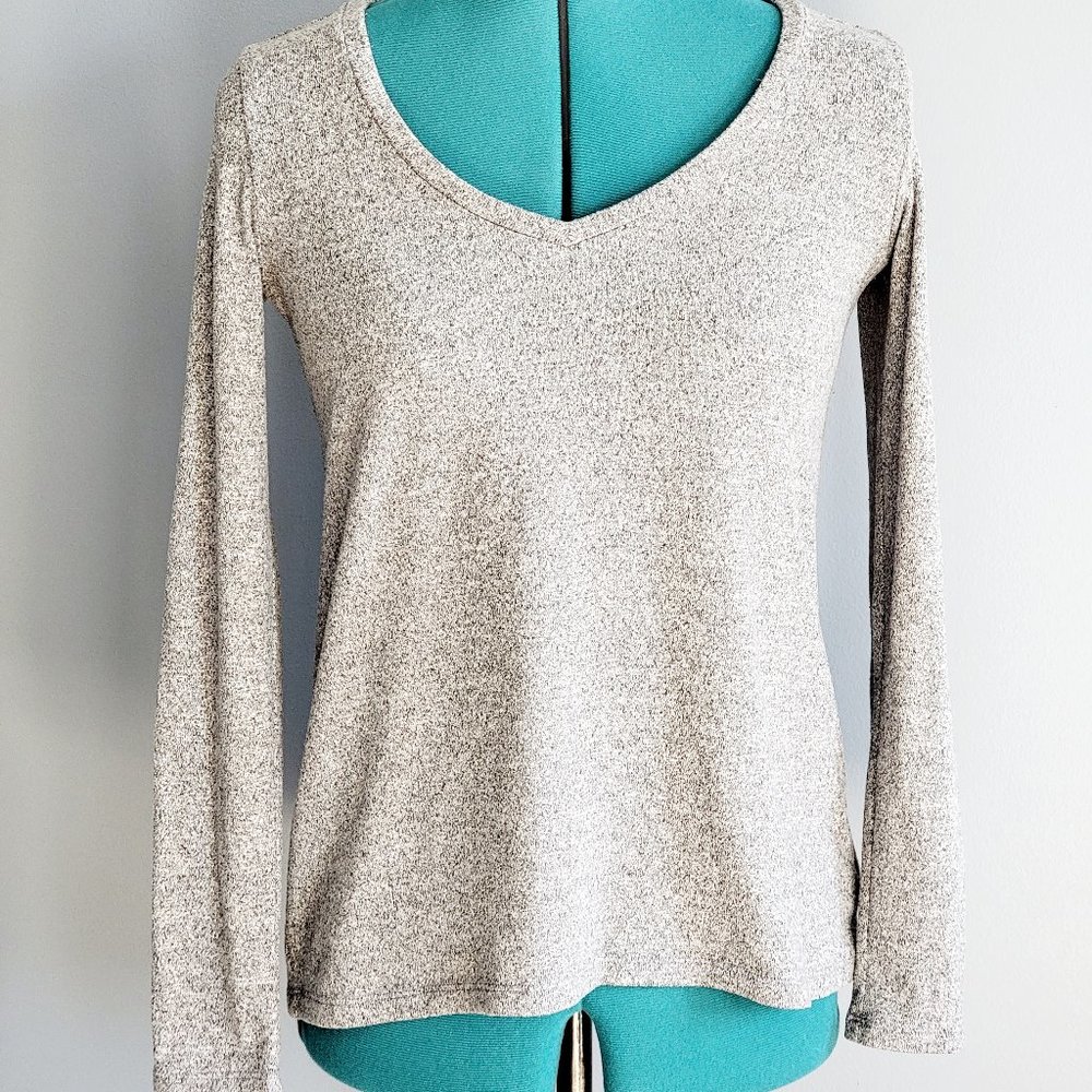 American Eagle Gray Sweater